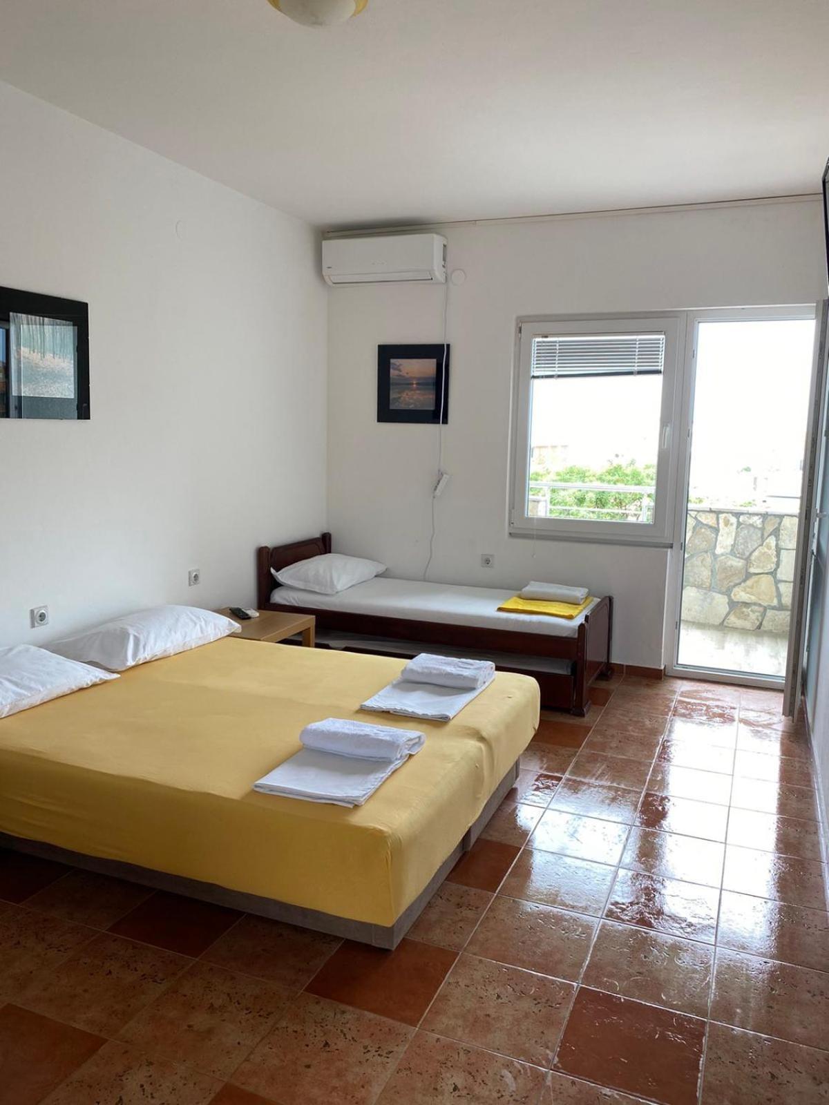 Apartments Vila Kurtagic Dobra Voda Habitación foto