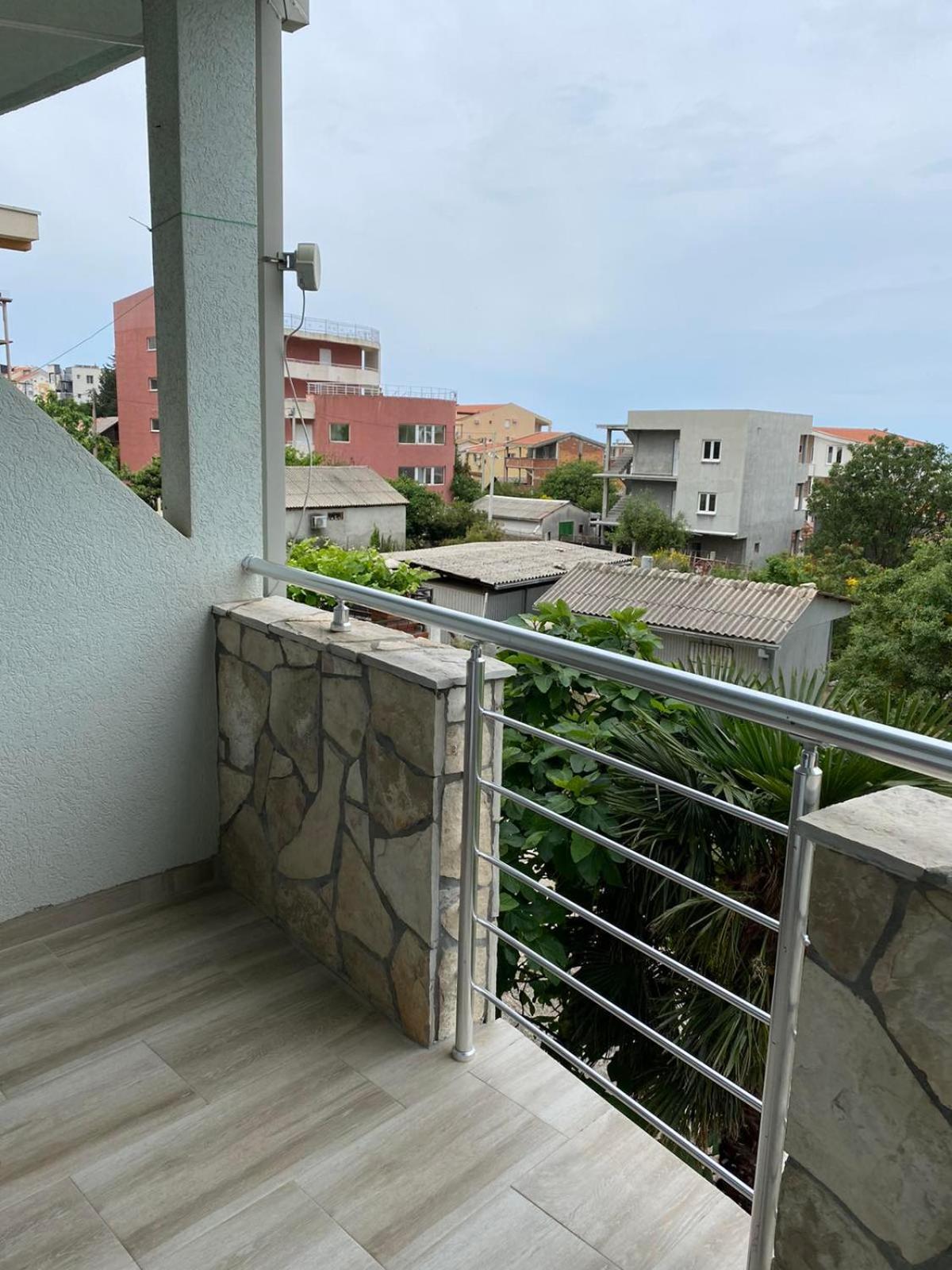 Apartments Vila Kurtagic Dobra Voda Habitación foto