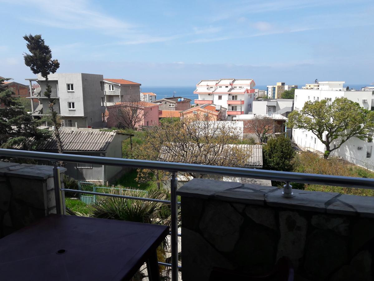 Apartments Vila Kurtagic Dobra Voda Exterior foto