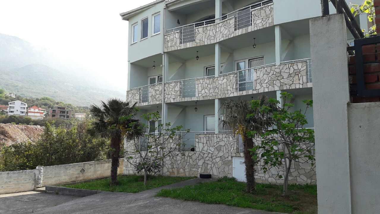 Apartments Vila Kurtagic Dobra Voda Exterior foto